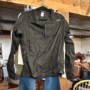 Patagonia windbreaker size large